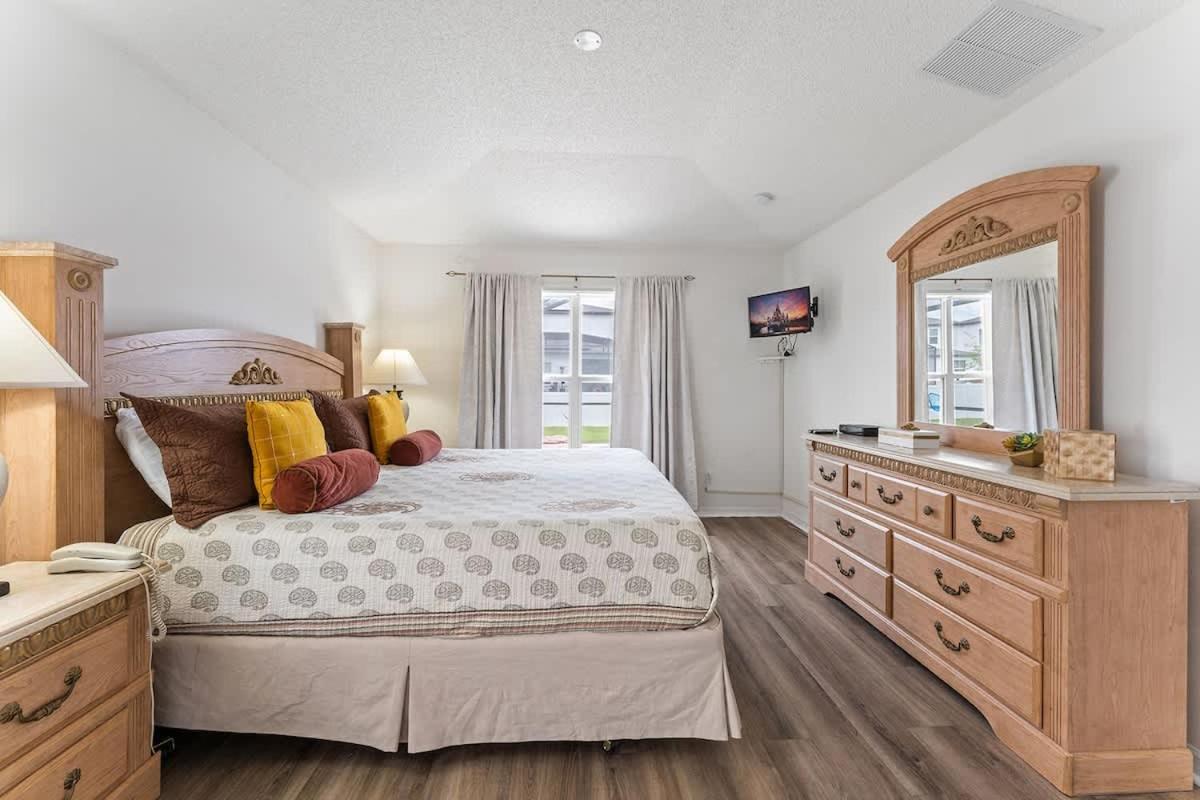 4 Bedroom No Carpet Just Remodeled Unit Sr1205 Kissimmee Eksteriør billede