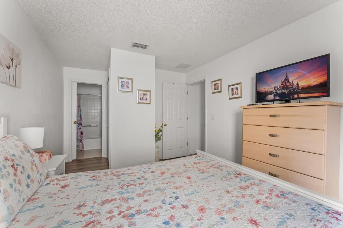 4 Bedroom No Carpet Just Remodeled Unit Sr1205 Kissimmee Eksteriør billede